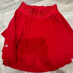 Lululemon Court Rival Skirt NWOT Size 2